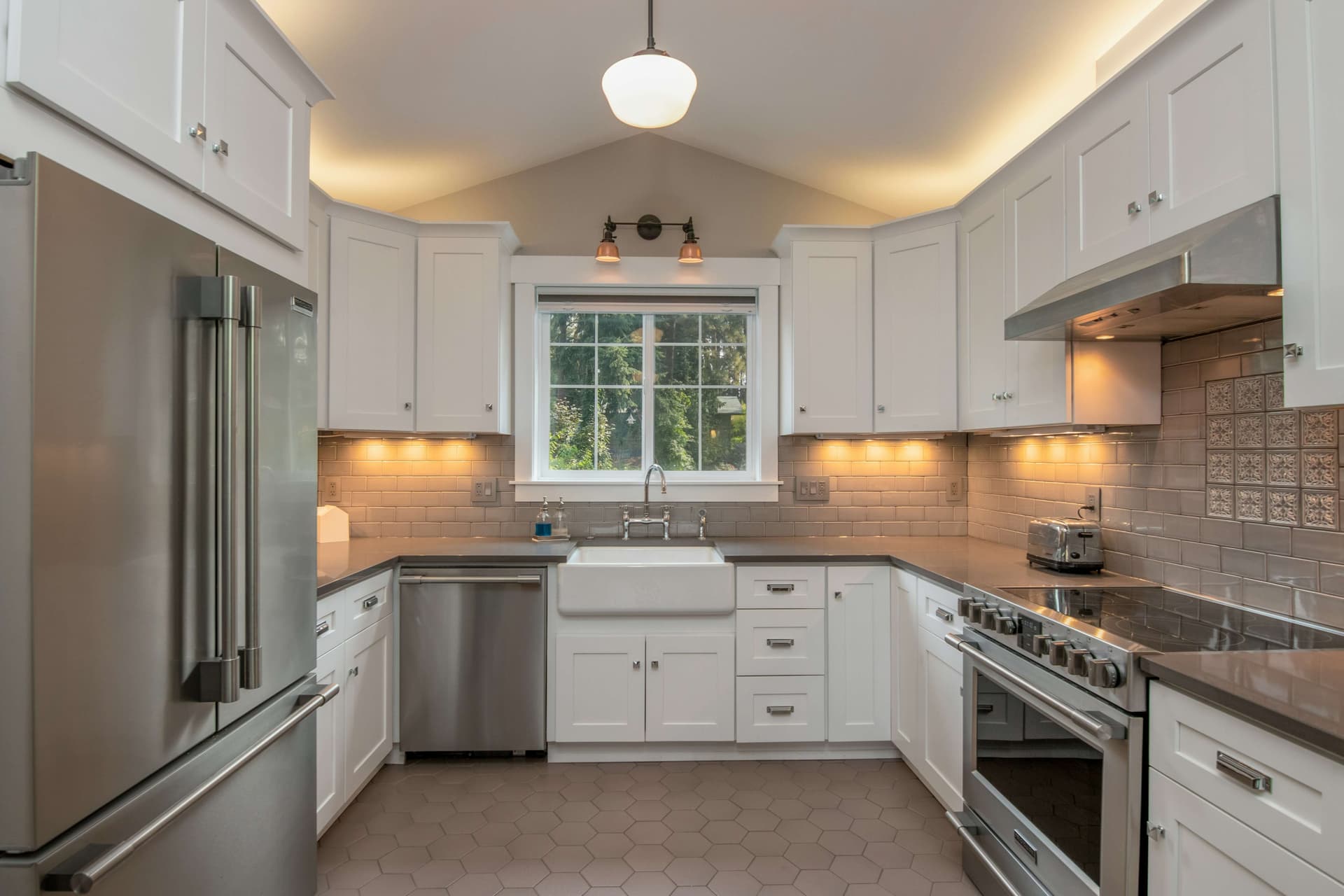kitchen-u.jpg